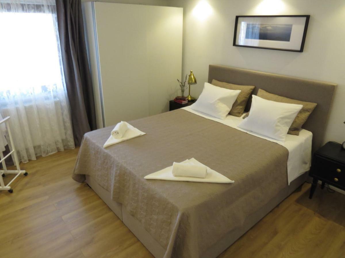 Apartments Barba Трогир Экстерьер фото